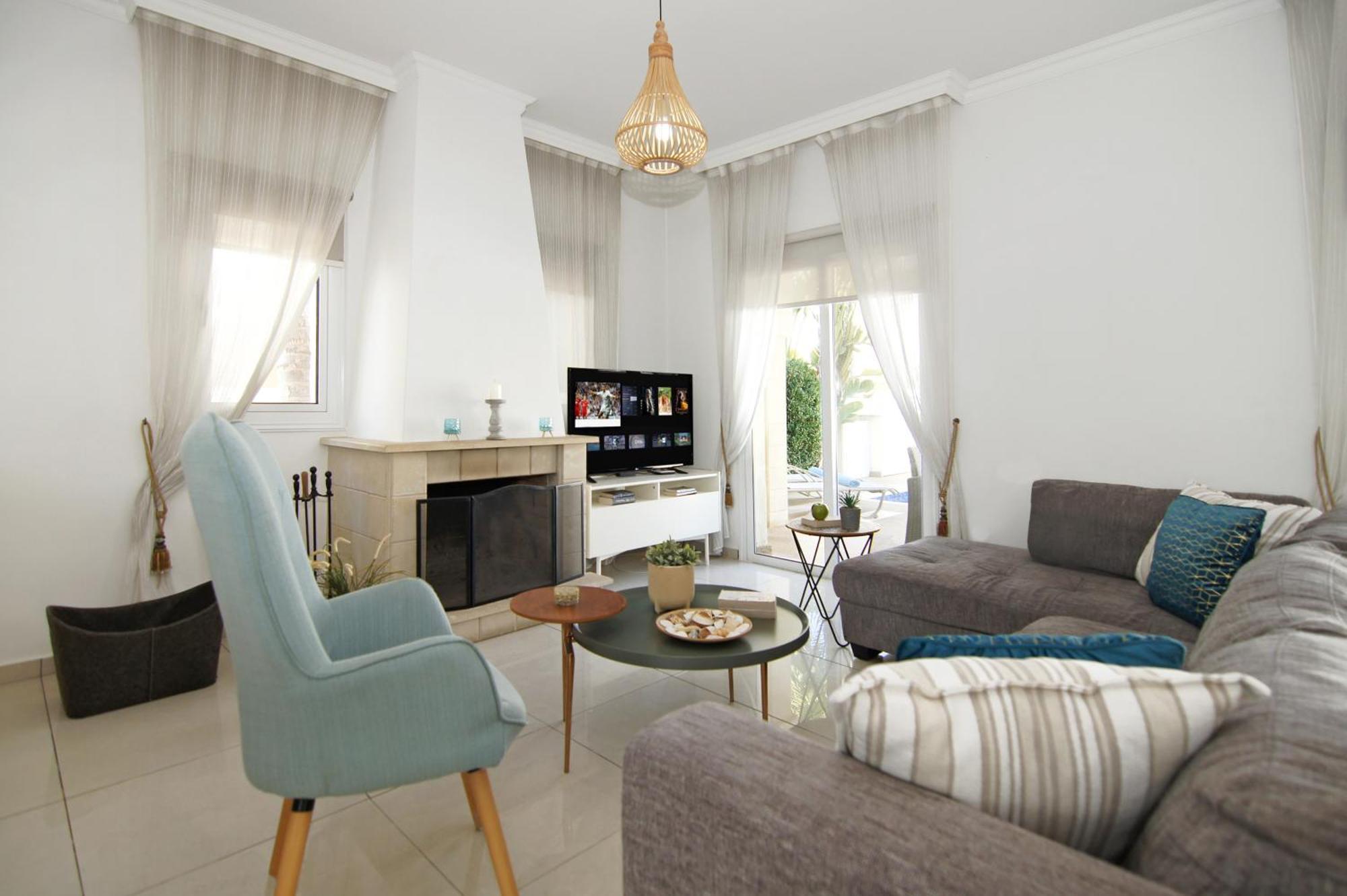 Villa Alyson พาราลิมนี ภายนอก รูปภาพ
