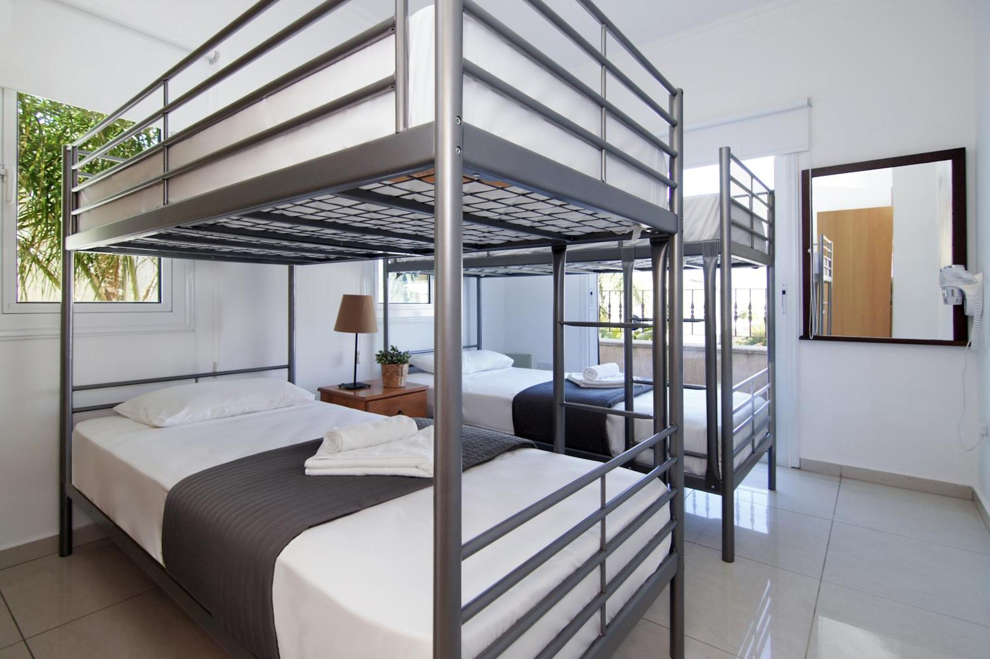 Villa Alyson พาราลิมนี ภายนอก รูปภาพ